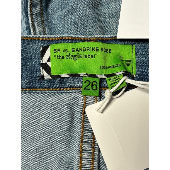 Sandrine Rose NWT Women's Denim Jean Shorts High Rise Distressed Raw Hem Size 26 - Picture 4 of 6